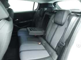Peugeot 308 (2022) thumbnail 9