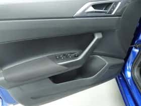 Volkswagen Polo (2021) thumbnail 32
