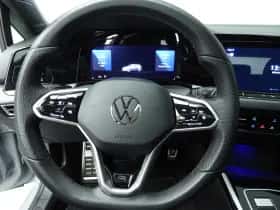 Volkswagen Golf (2024) thumbnail 12