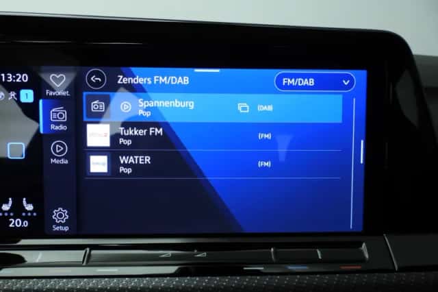 Volkswagen Golf (2024) thumbnail 22