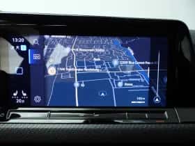 Volkswagen Golf (2024) thumbnail 23