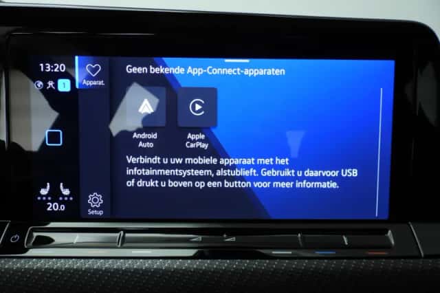 Volkswagen Golf (2024) thumbnail 24