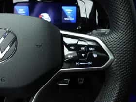 Volkswagen Golf (2024) thumbnail 37