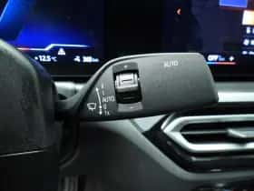 BMW i4 (2022) thumbnail 25