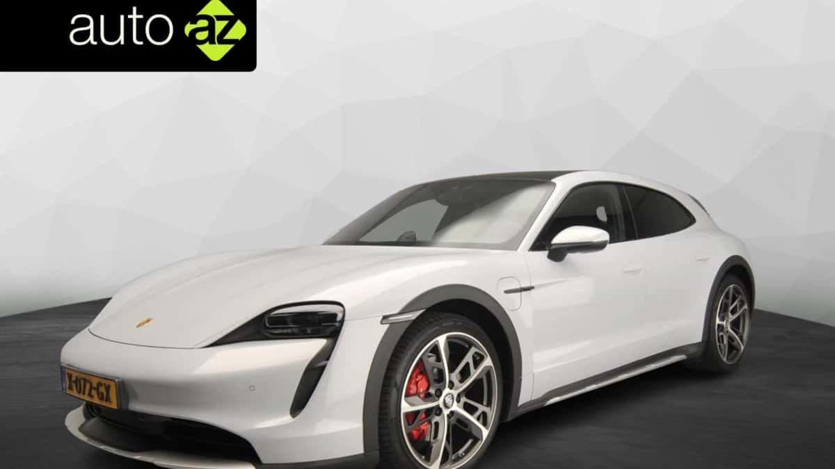 Porsche Taycan (2022) — foto 1