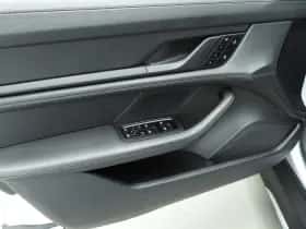 Porsche Taycan (2022) thumbnail 20
