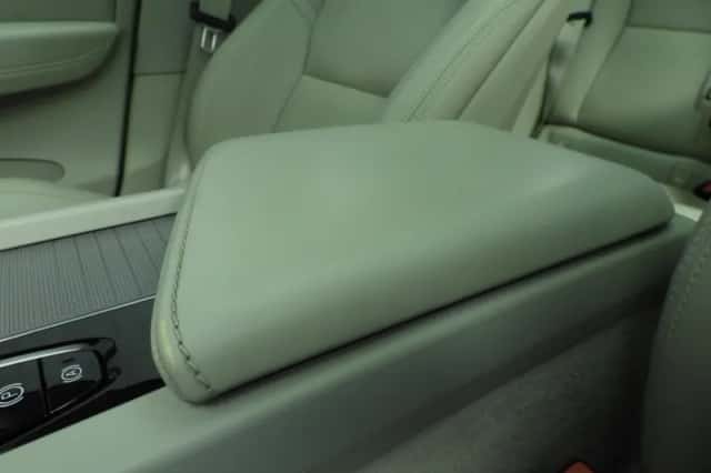 Volvo XC60 (2019) thumbnail 27