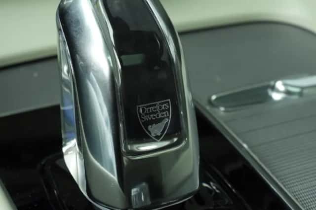 Volvo XC60 (2019) thumbnail 28