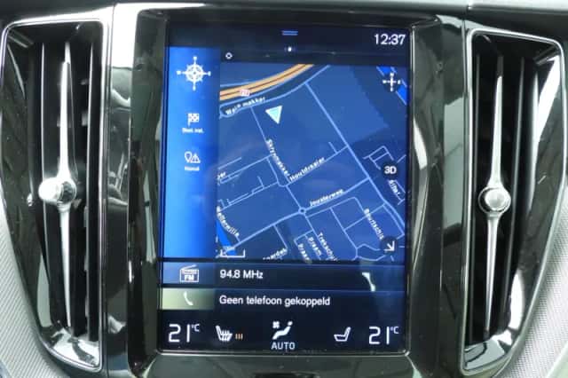 Volvo XC60 (2019) thumbnail 31