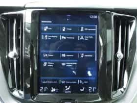 Volvo XC60 (2019) thumbnail 37