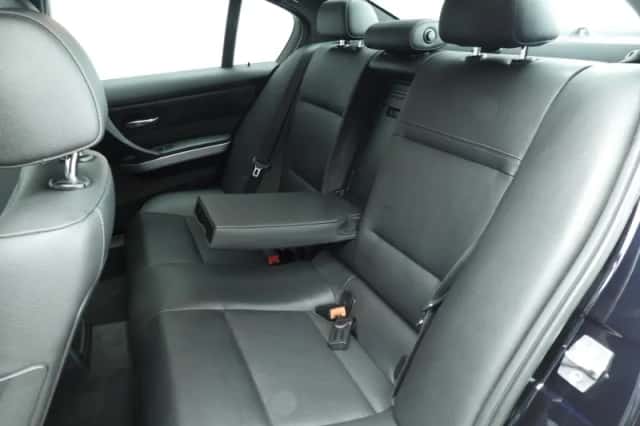 BMW 3-Serie (2012) thumbnail 8