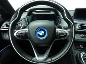 BMW I8 (2016) thumbnail 11