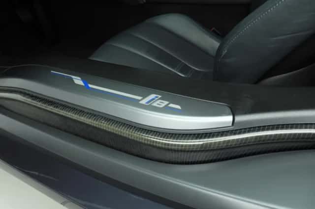 BMW I8 (2016) thumbnail 25