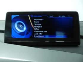 BMW I8 (2016) thumbnail 44