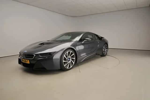 BMW I8 (2016) thumbnail 48