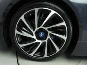 BMW I8 (2016) thumbnail 10