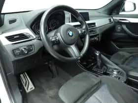 BMW X1 (2018) thumbnail 11