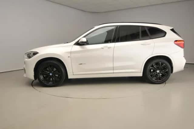 BMW X1 (2018) thumbnail 4