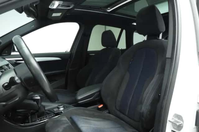 BMW X1 (2018) thumbnail 8