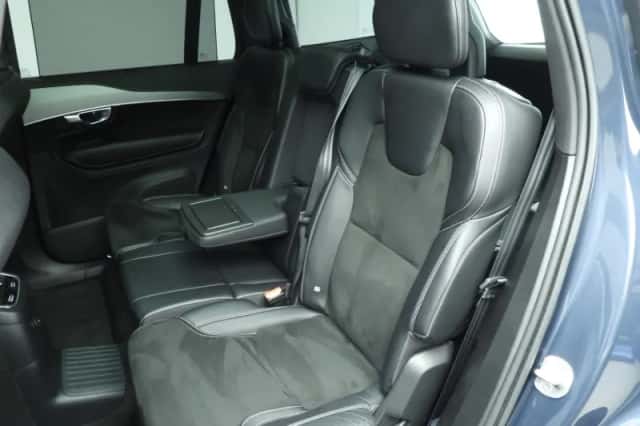 Volvo XC90 (2022) thumbnail 9