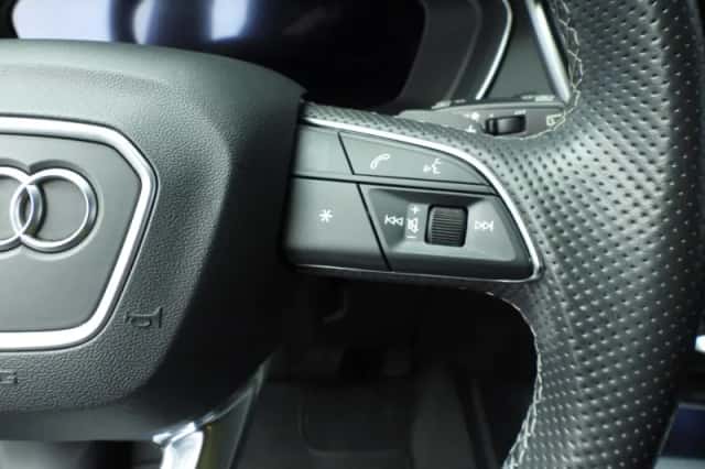 Audi Q5 (2021) thumbnail 15