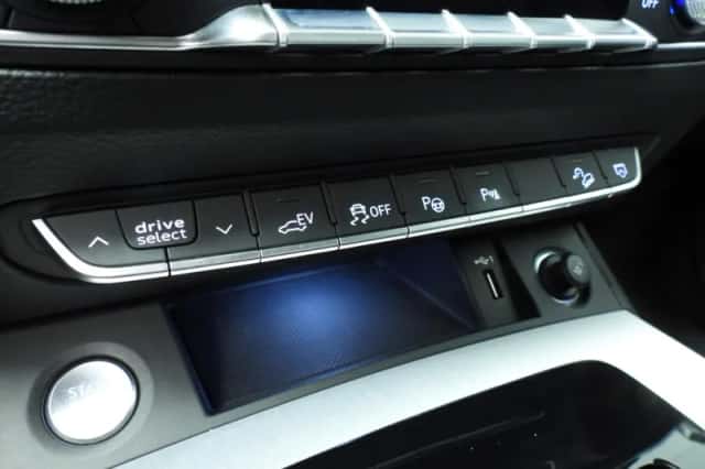 Audi Q5 (2021) thumbnail 33