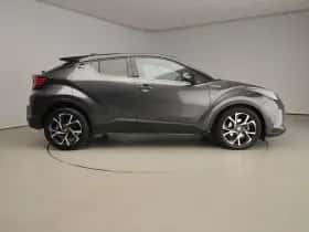 Toyota C-HR (2021) thumbnail 5