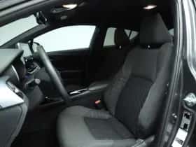 Toyota C-HR (2021) thumbnail 8
