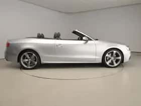 Audi A5 (2015) thumbnail 4