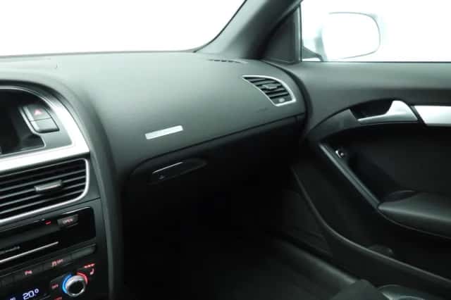 Audi A5 (2015) thumbnail 39