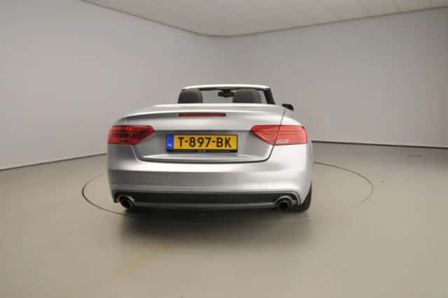 Audi A5 (2015) thumbnail 6