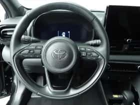 Toyota Yaris (2024) thumbnail 11