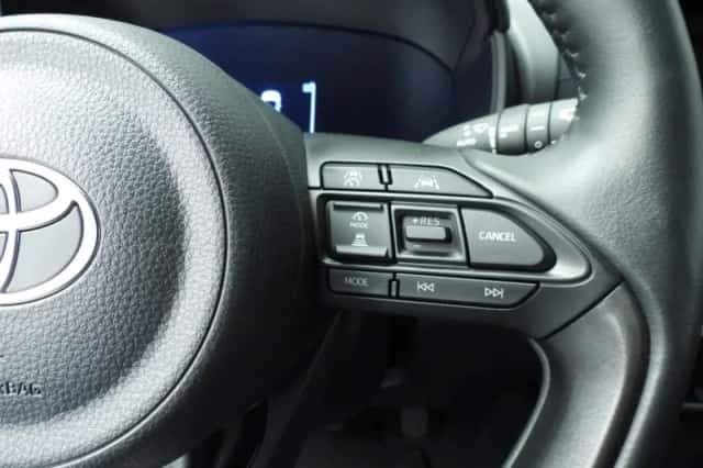 Toyota Yaris (2024) thumbnail 15