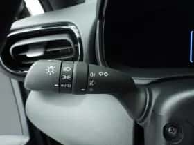 Toyota Yaris (2024) thumbnail 22