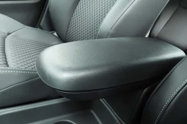 Toyota Yaris (2024) thumbnail 24