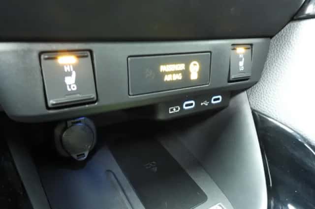 Toyota Yaris (2024) thumbnail 26