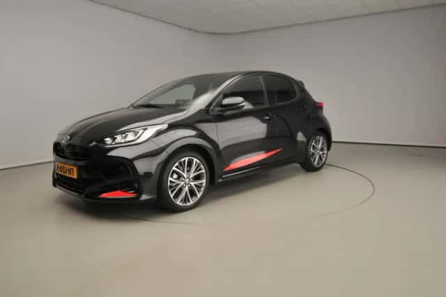 Toyota Yaris (2024) thumbnail 36