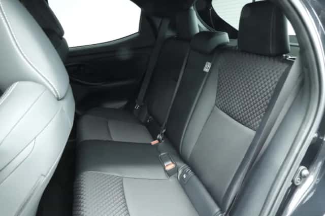 Toyota Yaris (2024) thumbnail 8