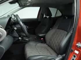 Toyota Yaris Cross (2024) thumbnail 7