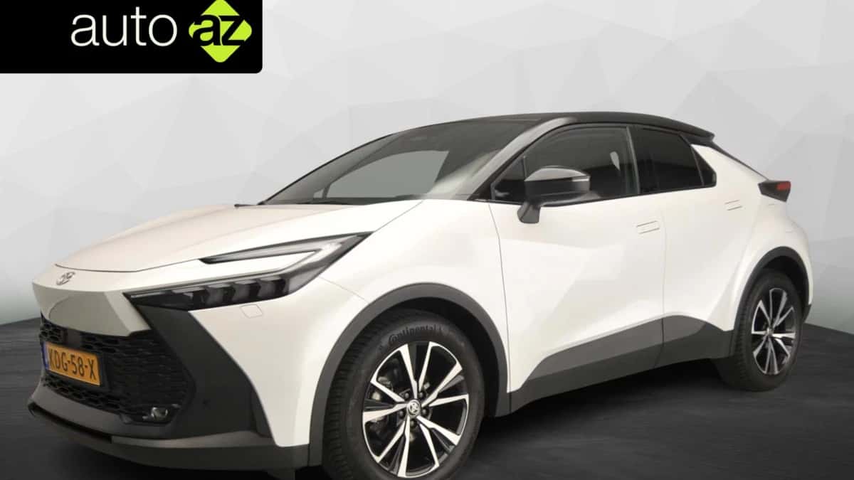 Toyota C-HR (2024) — foto 1