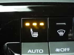 Toyota C-HR (2024) thumbnail 27