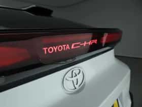 Toyota C-HR (2024) thumbnail 35
