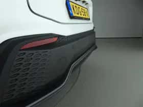 Toyota C-HR (2024) thumbnail 36