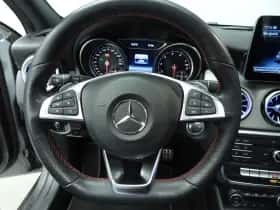 Mercedes-Benz GLA (2019) thumbnail 12