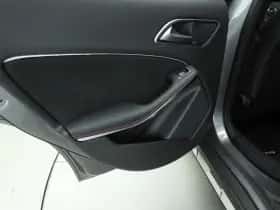Mercedes-Benz GLA (2019) thumbnail 22