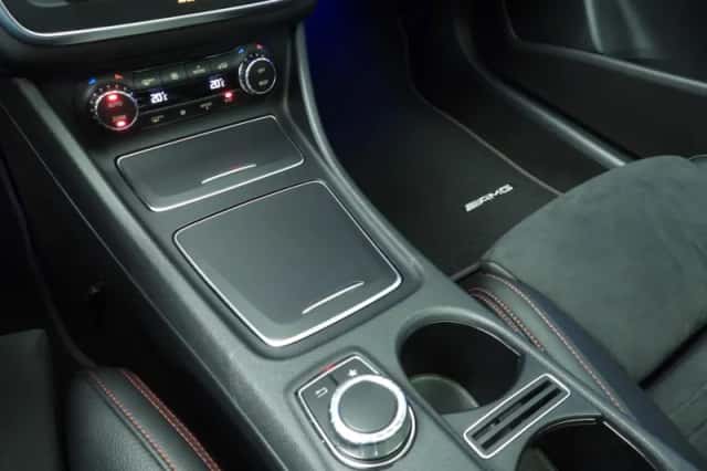Mercedes-Benz GLA (2019) thumbnail 33