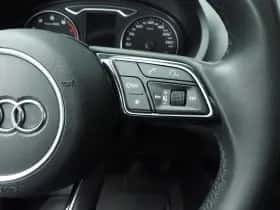 Audi A3 (2018) thumbnail 15