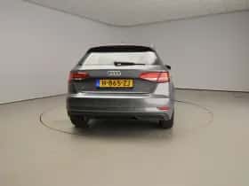 Audi A3 (2018) thumbnail 3