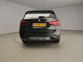 BMW X3 (2019) thumbnail 3