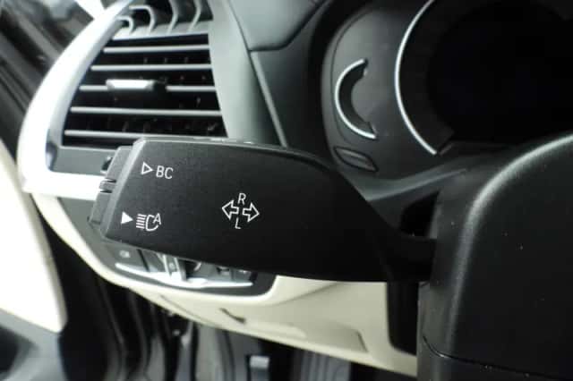 BMW X3 (2019) thumbnail 27